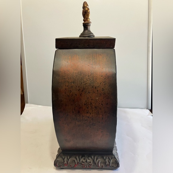 Ornate Brown and Gold Fleur-de-Lis Decorative Accent - Picture 2 of 10